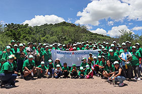 清掃参加者の集合写真