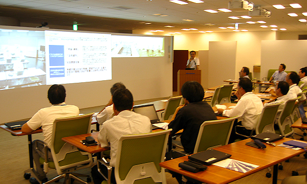imgae : Meeting in Tokyo Head Office