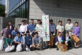 image : Group photo with JUKI Corporation employees