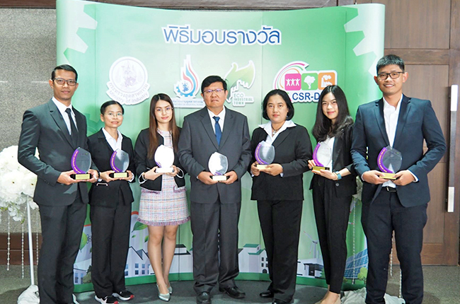 imgae : Representatives of the 6 plants that were awarded