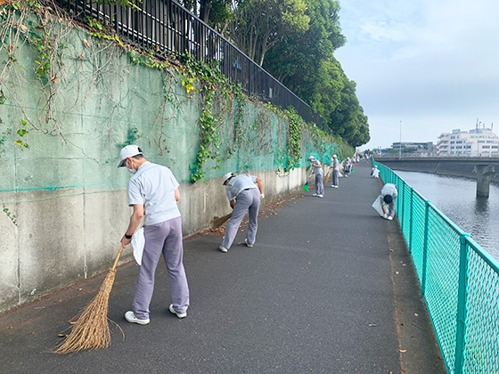 image : Cleaning activities 1