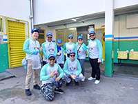 Group photo of the volunteers (1 of 2).