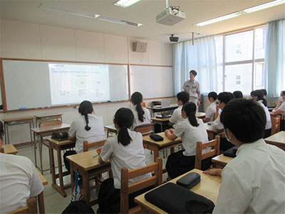 Students attending a guest lecture in a classroom.(2 of 3)