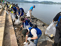 Scene from the cleanup day (2 of 2).