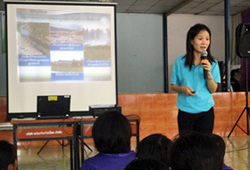 image : A waste-separation seminar being conducted at Watthammanawapatthana school