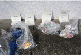 image : Collected garbage