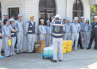 image : Damage control training for chemical substance leaks under way at the Shanghai Plant(1)